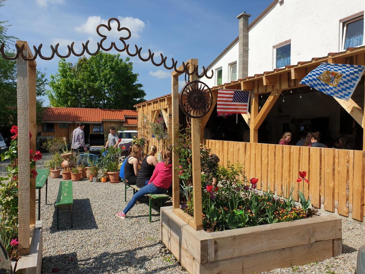 مبيت وإفطار ميمنغن Chrom Ranch Reiterhof المظهر الخارجي الصورة